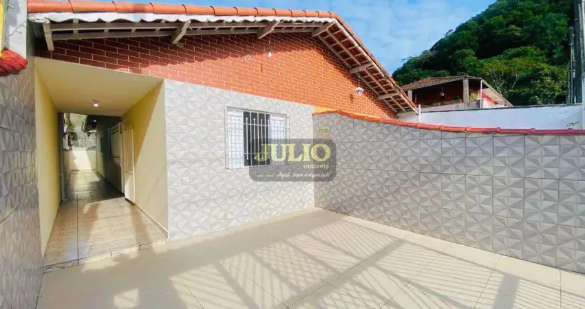 Casa à venda em Mongaguá, Itaóca, com 2 quartos, com 62 m²