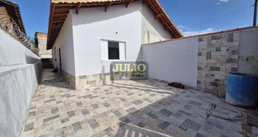 Casa à venda em Mongaguá, Jussara, com 2 quartos, com 70 m²
