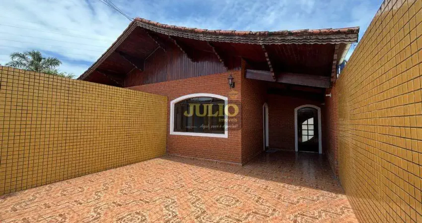 Casa á venda no jd. praia grande em mongaguá - casa bem localizada, próximo ao mar