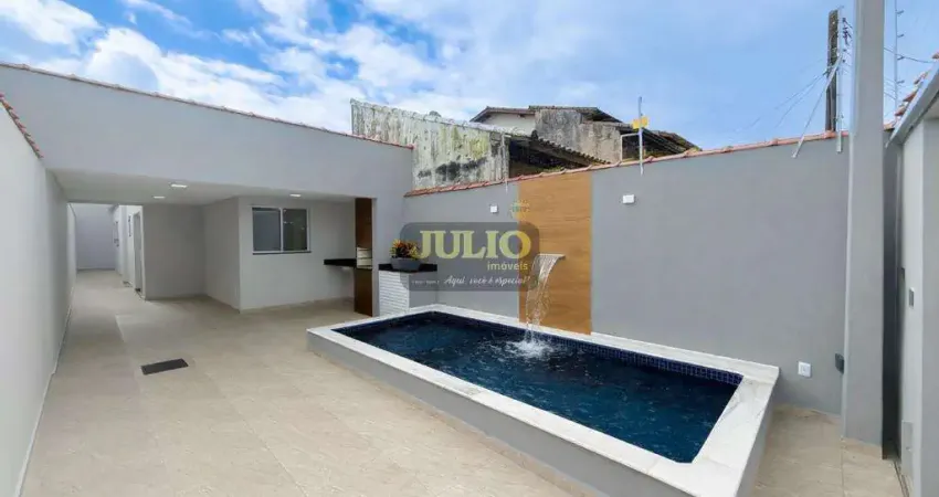 Casa com Piscina à Venda em Corumbá, Itanhaém | 2 Dormitórios e Churrasqueira