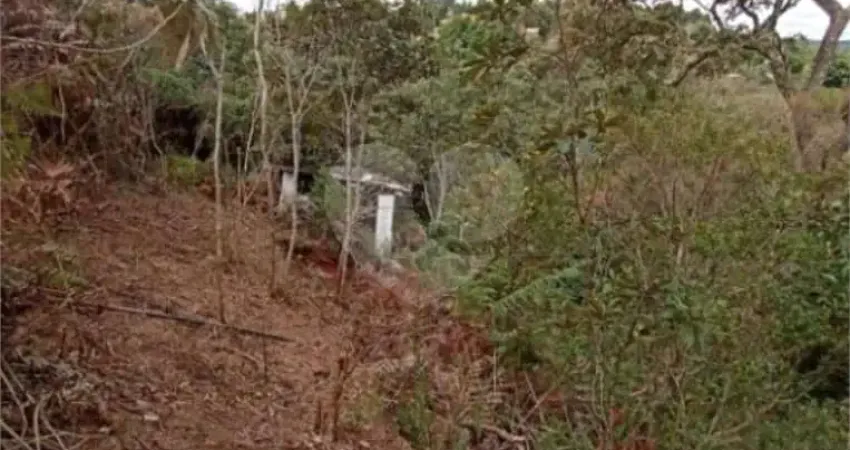 Terreno à venda na Caminho 10, Centro, Jarinu