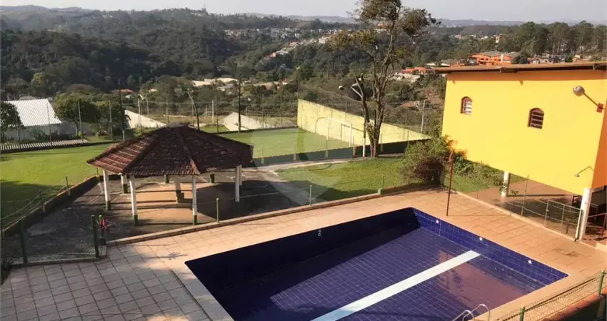 Casa com 5 quartos à venda em Chácaras Bom Tempo - SP
