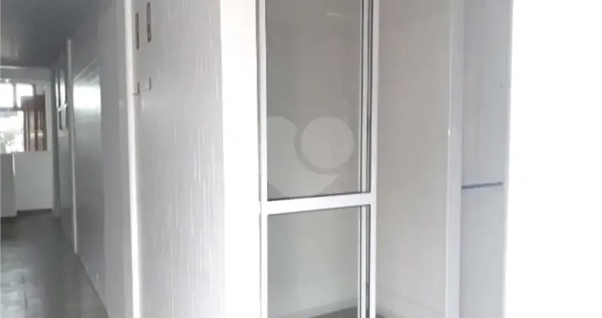 Prédio inteiro para locação em Centro - SP