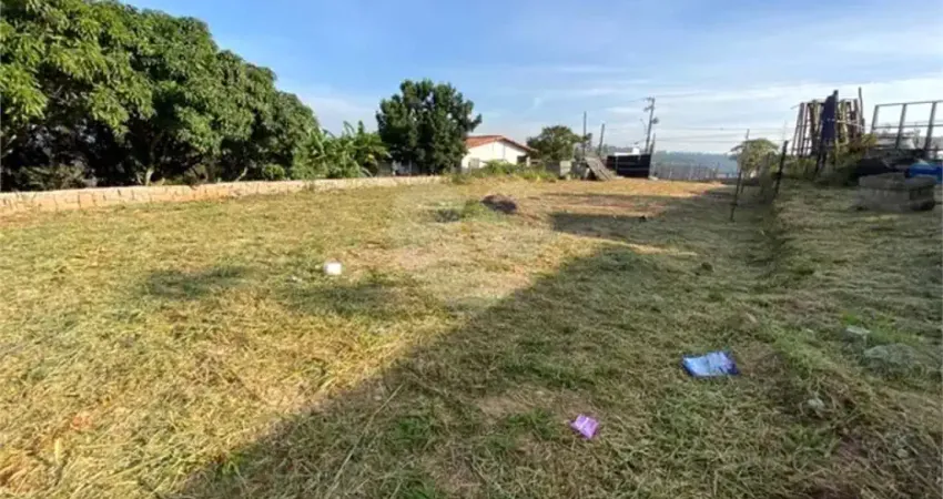Terreno à venda ou para locação em Jardim Rosaura - SP