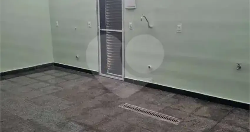 Salão Comercial para locação em Jardim São Bento - SP