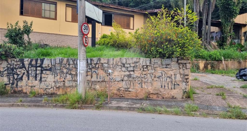 Casa com 4 quartos à venda em Jardim Santa Teresa - SP