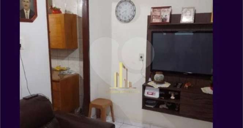 Casa com 2 quartos à venda em Vila Marlene - SP