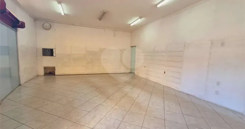 Salão Comercial para locação em Vila Santa Rosa - SP
