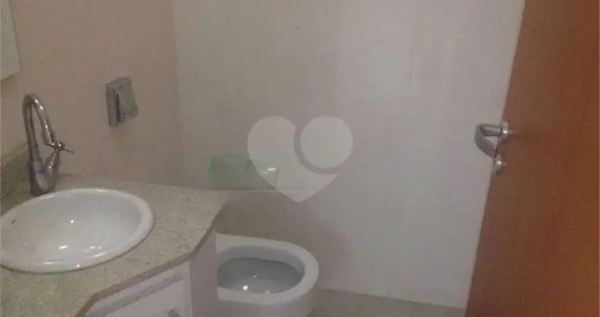 Salão Comercial para locação em Vila Agostinho Zambom - SP
