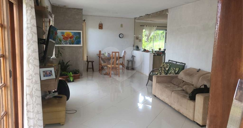 Casa com 2 quartos à venda na Maria Ugliani Bartholomeu, Jardim Leonor, Itatiba