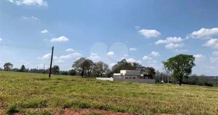 Terreno em condomínio fechado à venda na Rod Castello Branco, Centro, Águas de Santa Bárbara