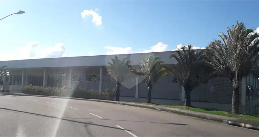 Prédio para alugar na Rua Dom Pedro I, Vila Salles, Atibaia