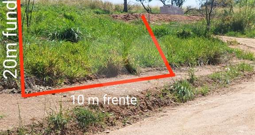 Terreno à venda na Marilda De Jesus Couto, Água Doce, Jundiaí