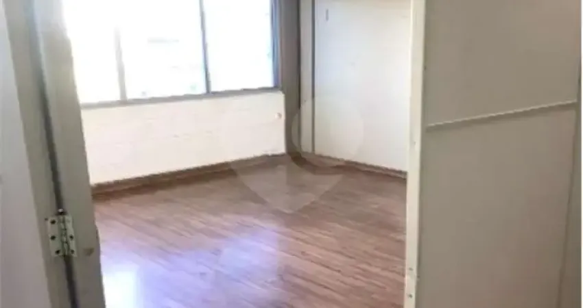 Sala comercial para alugar na Pedro Alexandrino, Anhangabaú, Jundiaí