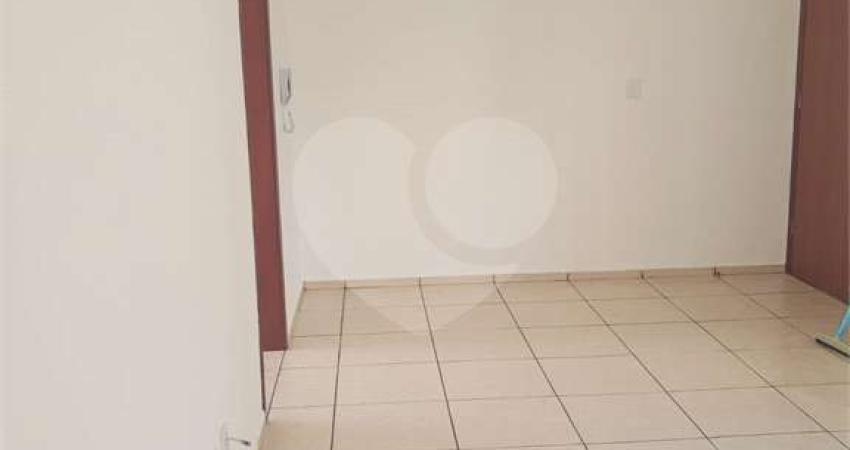 Apartamento com 3 quartos à venda em Jardim Pitangueiras I - SP