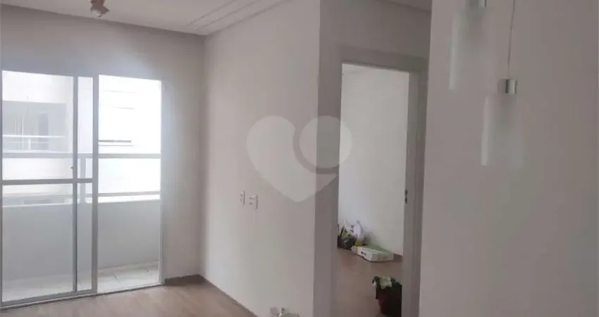 Apartamento com 2 quartos para locação em Ponte De São João - SP