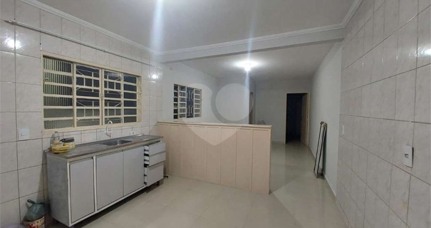 Casa com 2 quartos à venda em Jardim Santa Maria - SP