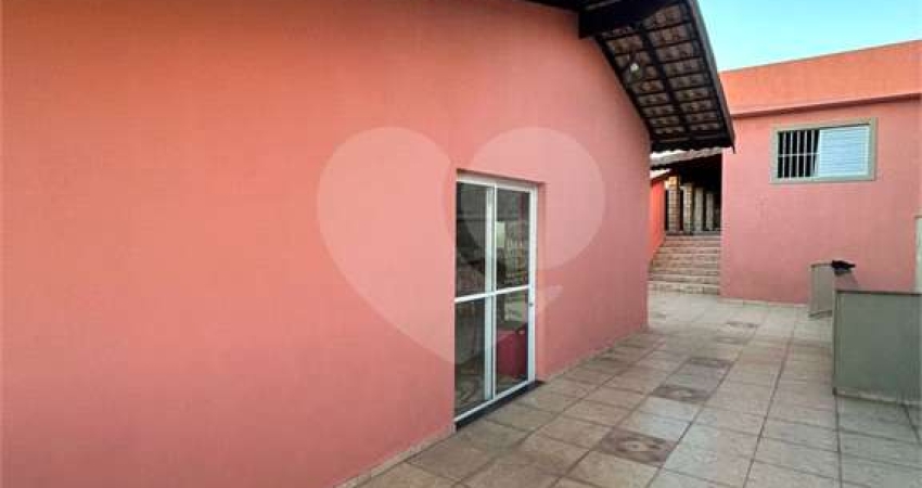 Sobrado com 3 quartos à venda em Vila Constança (botujuru) - SP