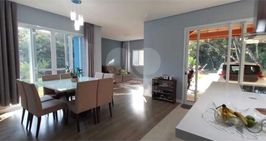 Casa com 3 quartos à venda em Parque Centenário - SP