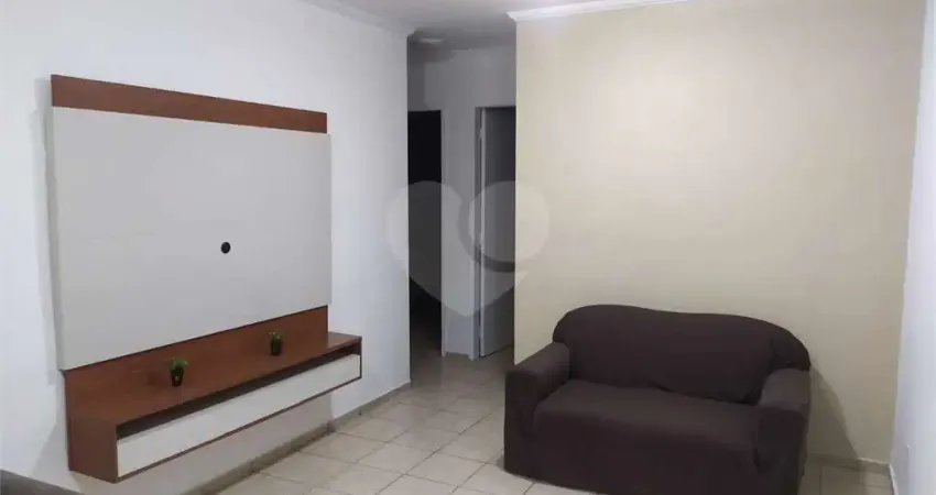 Apartamento com 3 quartos para locação em Jardim Pitangueiras I - SP