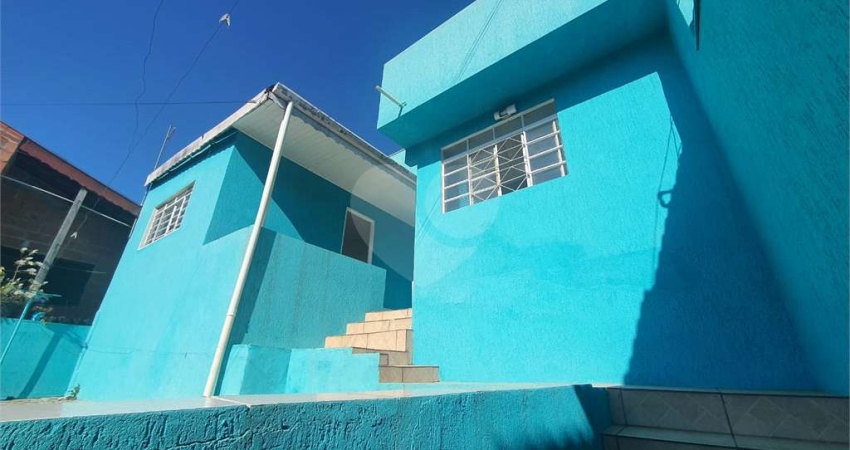 Casa com 3 quartos para locação em Jardim Bertioga - SP