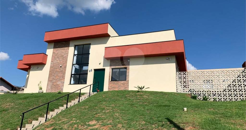 Condomínio com 6 quartos à venda em Residencial Montes Claros - SP