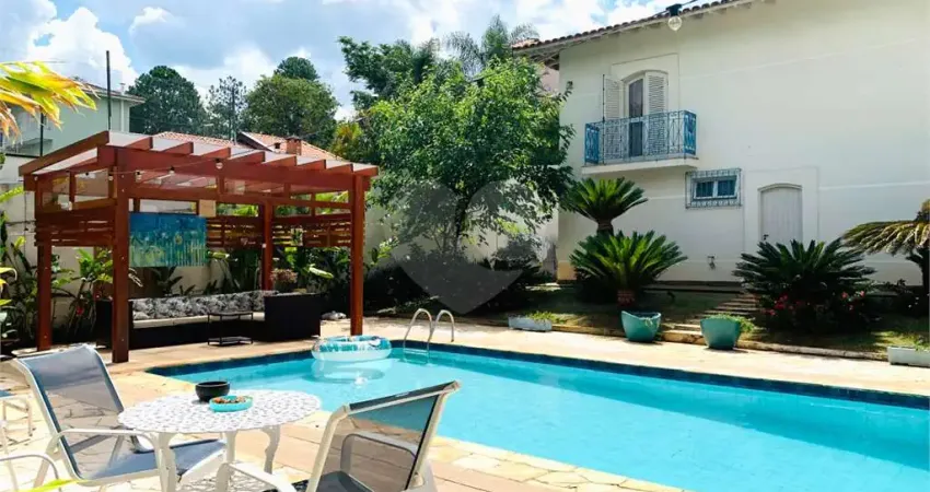 Sobrado com 4 quartos à venda em Jardim Novo Mundo - SP