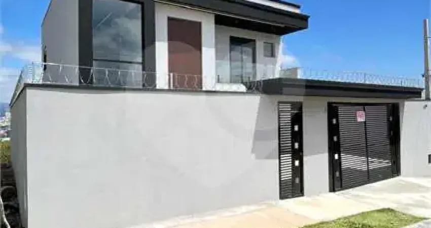Casa com 3 quartos à venda na Jair Secco, Vila Rio Branco, Jundiaí