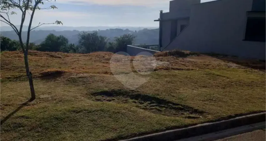 Terreno à venda no Chácaras Aracary, Várzea Paulista 