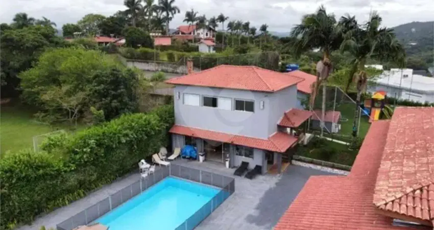 Condomínio com 5 quartos à venda em chácaras condomínio recanto pássaros ii - sp