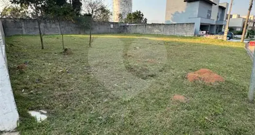 Terreno à venda no Vale Azul, Jundiaí 