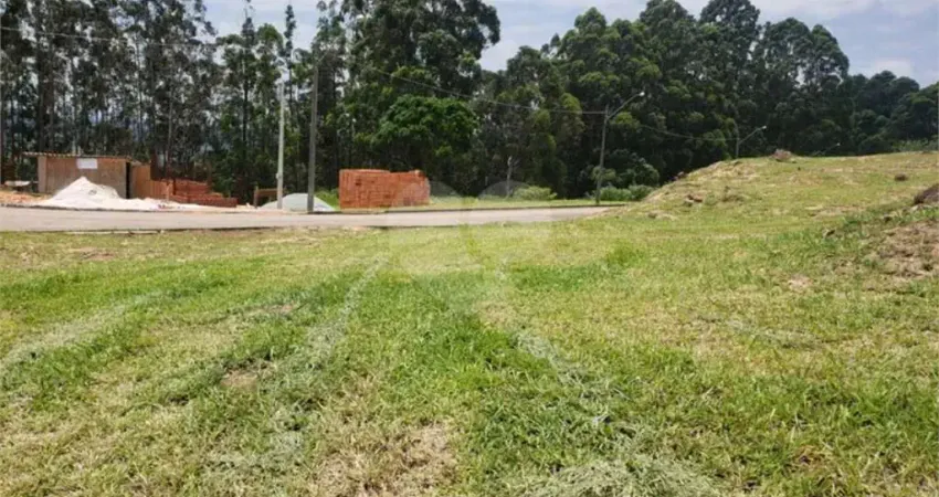 Terreno à venda no Colinas de Inhandjara, Itupeva