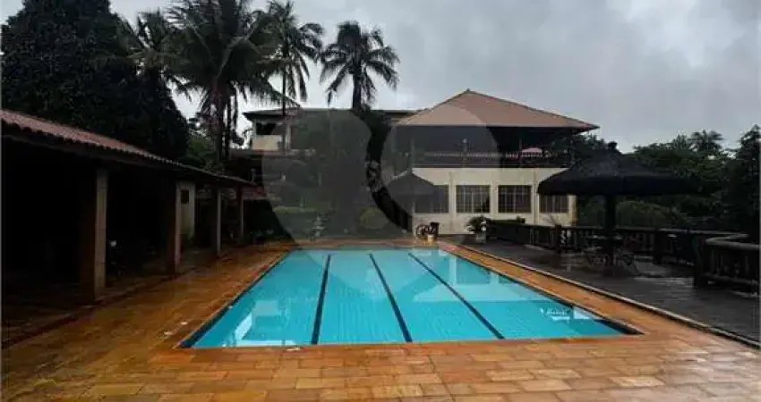 Chácara / sítio com 7 quartos à venda na Monterrey, Louveira