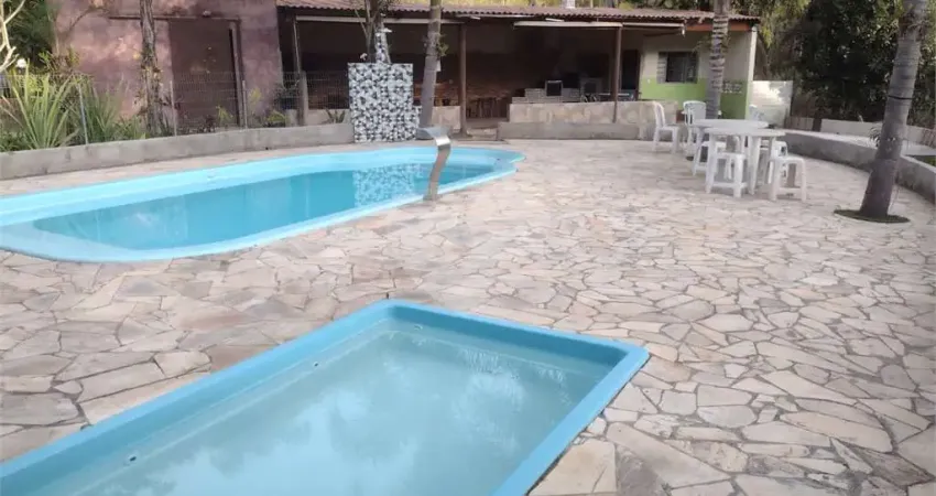 Chácara / sítio com 3 quartos à venda no Ivoturucaia, Jundiaí