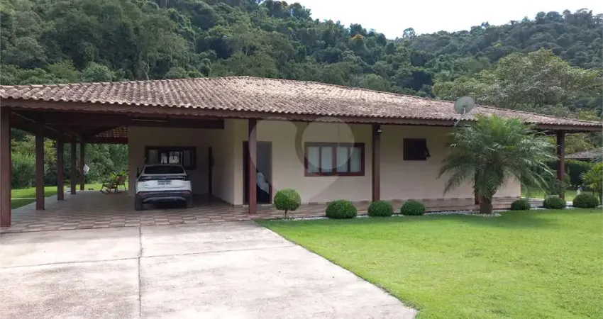 Chácara / sítio com 3 quartos à venda no Santa Clara, Jundiaí 