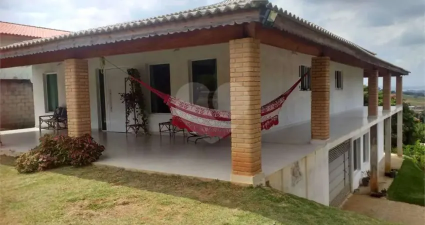 Chácara / sítio com 4 quartos à venda no Parque dos Cafezais II, Itupeva 