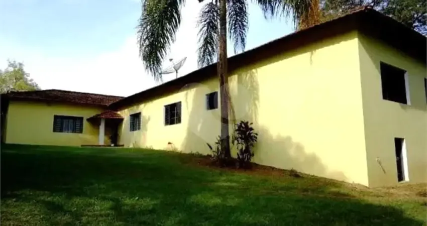 Casa comercial à venda no Parque dos Cafezais, Itupeva 