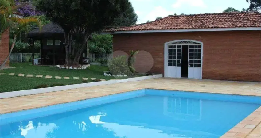 Chácara / sítio com 3 quartos à venda no Chácaras do Guacuri, Itupeva 