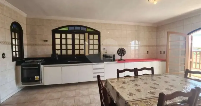 Casa comercial à venda no Portal de Santa Fé, Itupeva 