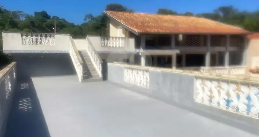 Chácara / sítio com 4 quartos à venda na Abadia, Louveira 