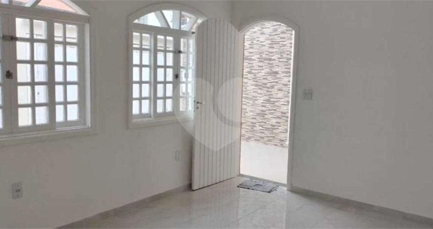 Casa com 3 quartos à venda ou para locação em Cidade Nova - SP