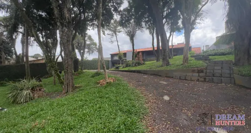Casa com 8 quartos à venda na Rua João Guariza, 540, São Lourenço, Curitiba