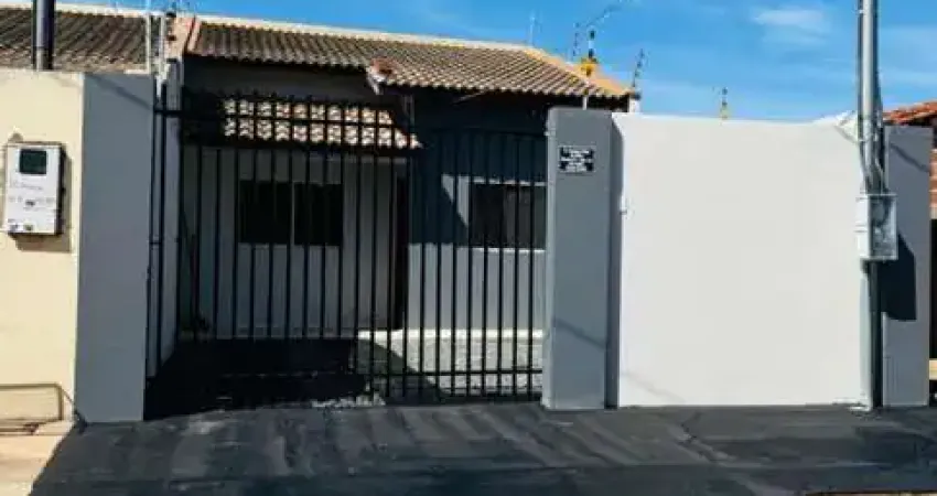 Casa Plana / Usada para Venda em Várzea Grande, São Simão, 2 dormitórios, 1 banheiro, 1 vaga