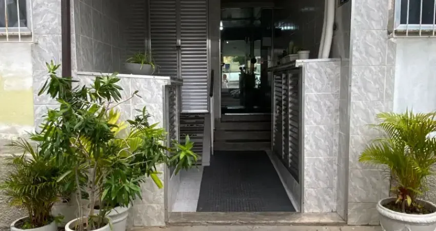 Apartamento com 2 quartos para alugar na Estrada de Camorim, 120, Jacarepaguá, Rio de Janeiro