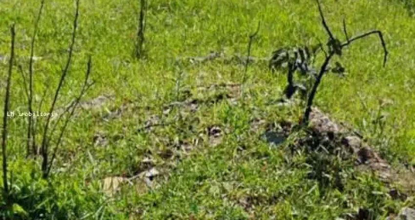 Terreno à venda no Parque Residencial Samambaia, Suzano