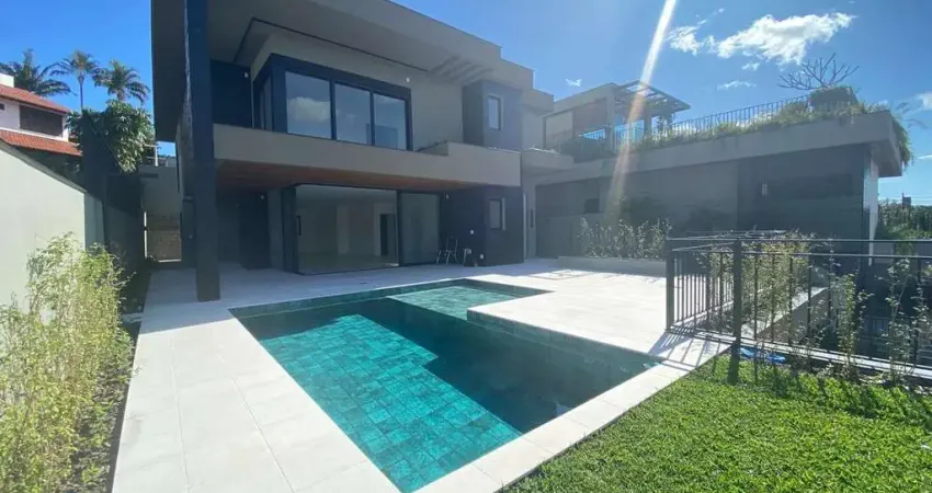 Casa alto padrão para venda em florianópolis, lagoa da conceição, 4 dormitórios, 4 suítes, 6 banheiros, 4 vagas