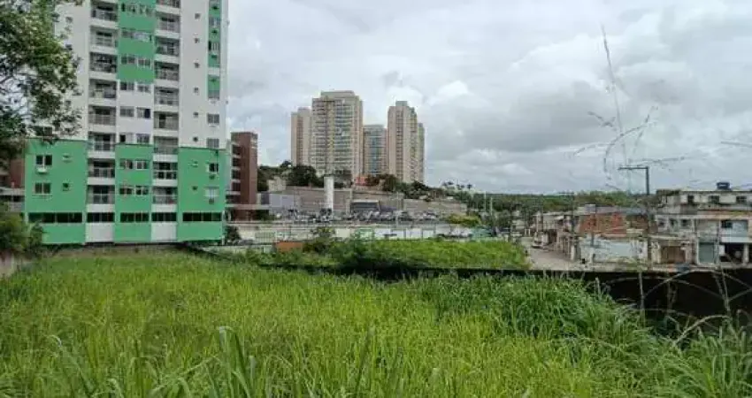 Terreno à venda na Rua Sidnei Vasconcelos Aguiar, 10, Glória, Macaé