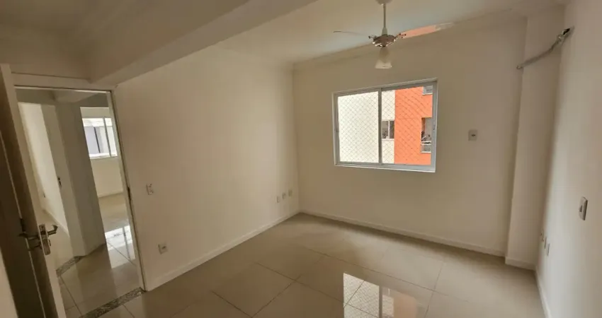 Quadra mar com vista para o mar – pé na areia! não perca essa oportunidade de viver pertinho do mar! apartamento com excelente localização, vista deslumbrante e todo o conforto que você merece para c