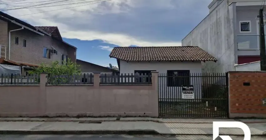 Casa com 2 dormitórios à venda, 60 m² por R$ 380.000,00 - Vila Nova - Joinville/SC