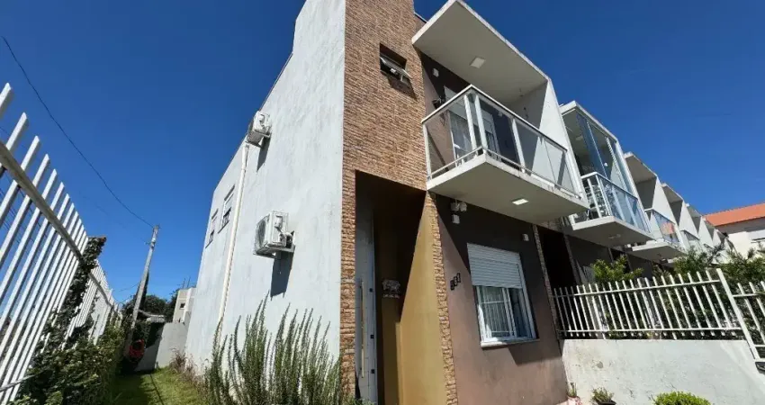 Casa em condomínio fechado com 3 quartos à venda na Rua São João Calábria, Belvedere, Farroupilha